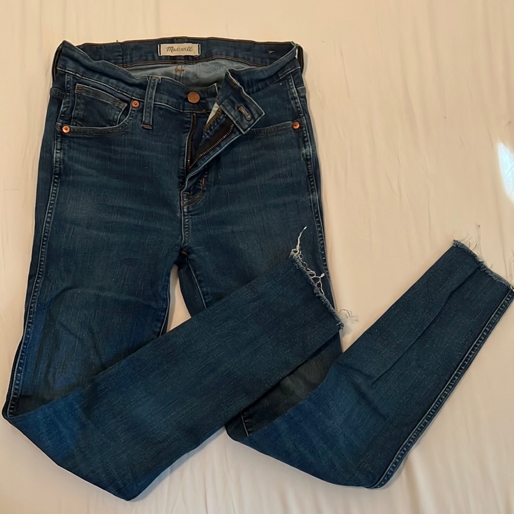 Madewell 9” rise raw hem skinny jeans
